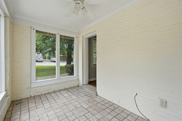 517 Chesterfield Ave, Nashville, TN 37212