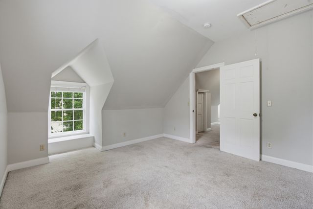 517 Chesterfield Ave, Nashville, TN 37212