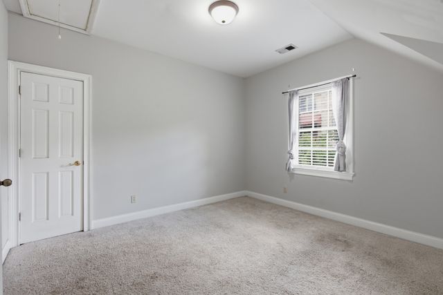 517 Chesterfield Ave, Nashville, TN 37212