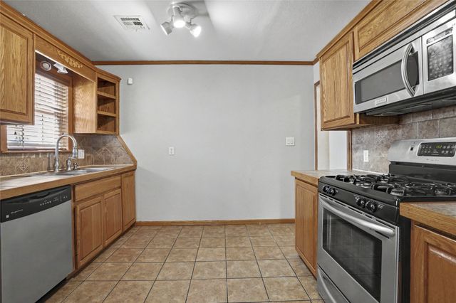 3408 E 4th Place, Tulsa, OK 74112