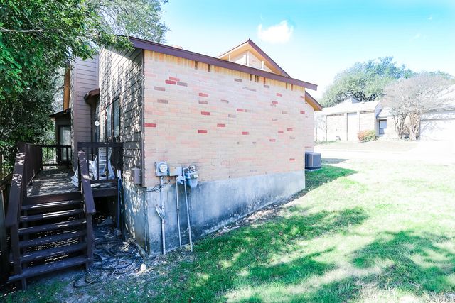 6404 Brook, San Antonio, TX 78240