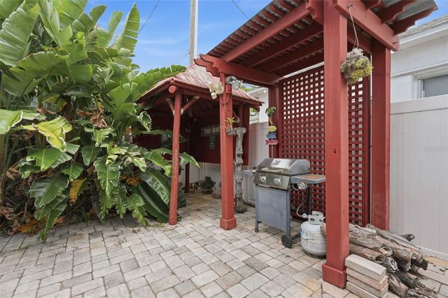 1963 EDGEWATER DRIVE, Clearwater, FL 33755