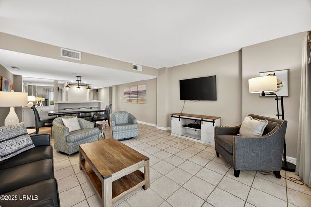 11 S Forest Beach Dr Apt 119, Hilton Head Island, SC 29928