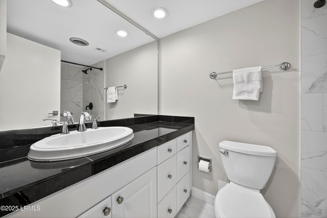 11 S Forest Beach Dr Apt 119, Hilton Head Island, SC 29928