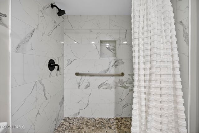 11 S Forest Beach Dr Apt 119, Hilton Head Island, SC 29928