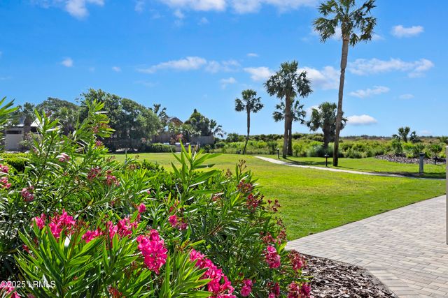 11 S Forest Beach Dr Apt 119, Hilton Head Island, SC 29928