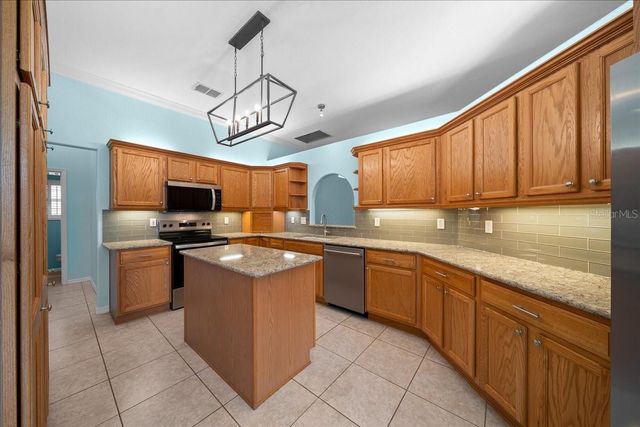 4014 NE 23RD PLACE, Ocala, FL 34470
