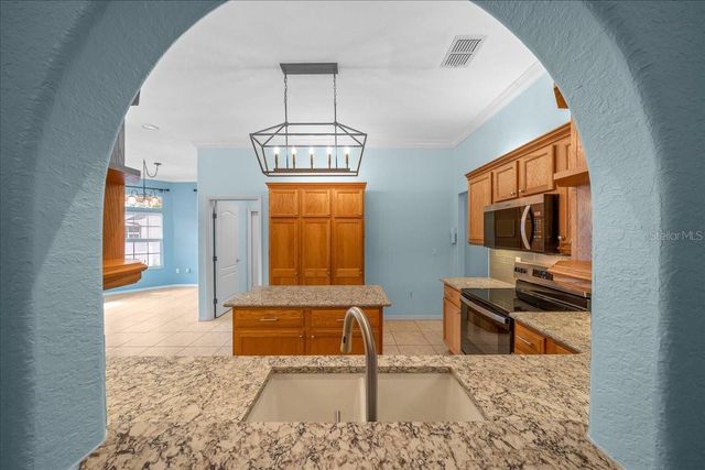 4014 NE 23RD PLACE, Ocala, FL 34470