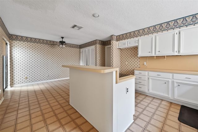 1838 Rock Fence Drive, Richmond, TX 77406