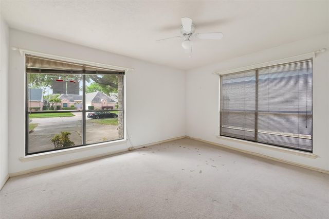 1838 Rock Fence Drive, Richmond, TX 77406