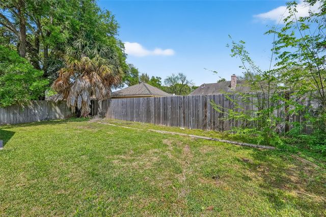 1838 Rock Fence Drive, Richmond, TX 77406