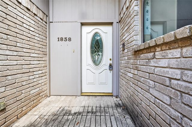 1838 Rock Fence Drive, Richmond, TX 77406