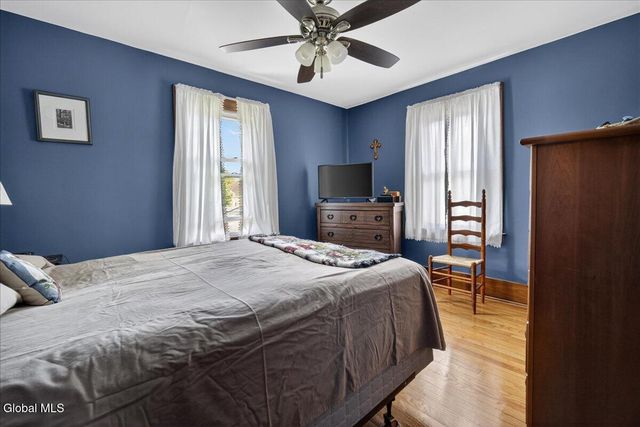 51 Cardinal Avenue, Albany, NY 12208