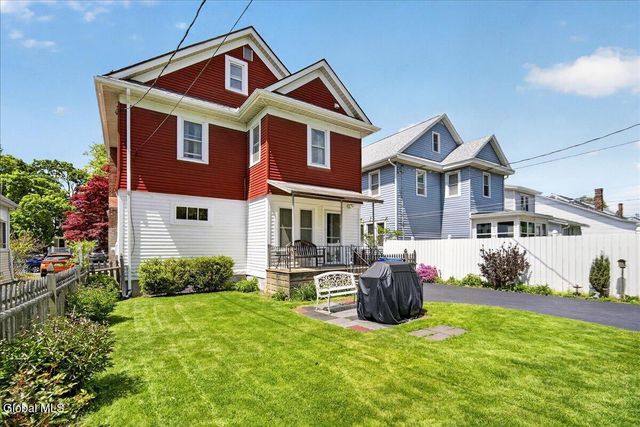 51 Cardinal Avenue, Albany, NY 12208