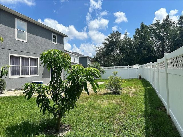 7232 SEEDPOD LOOP, Wesley Chapel, FL 33545