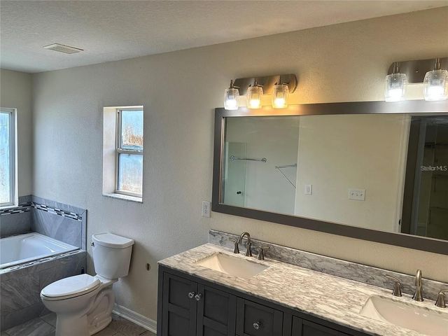 7232 SEEDPOD LOOP, Wesley Chapel, FL 33545