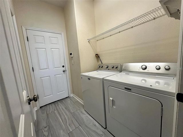7232 SEEDPOD LOOP, Wesley Chapel, FL 33545