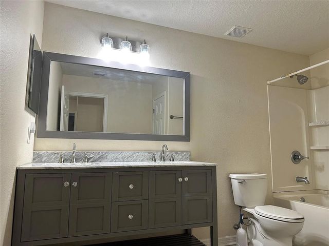 7232 SEEDPOD LOOP, Wesley Chapel, FL 33545