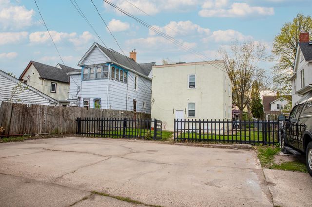 3327 Oakland Avenue, Minneapolis, MN 55407