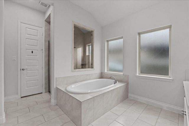 2420 Sky Harbor Lane, Friendswood, TX 77546