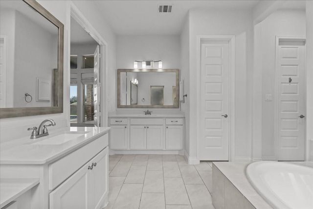 2420 Sky Harbor Lane, Friendswood, TX 77546