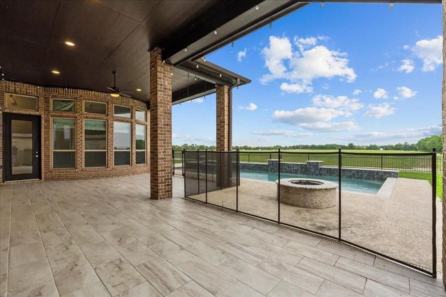 2420 Sky Harbor Lane, Friendswood, TX 77546