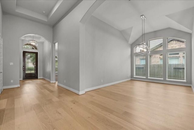 2420 Sky Harbor Lane, Friendswood, TX 77546