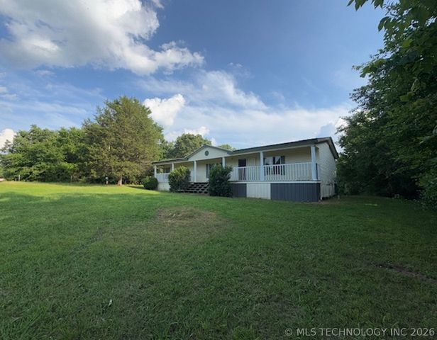 471778 E 779 Road, Stilwell, OK 74960