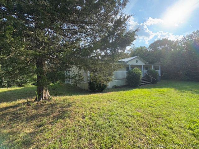 471778 E 779 Road, Stilwell, OK 74960