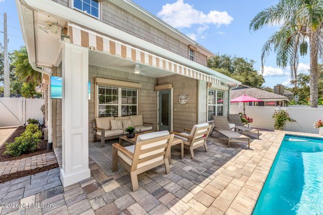 1120 20TH Street N, Jacksonville Beach, FL 32250