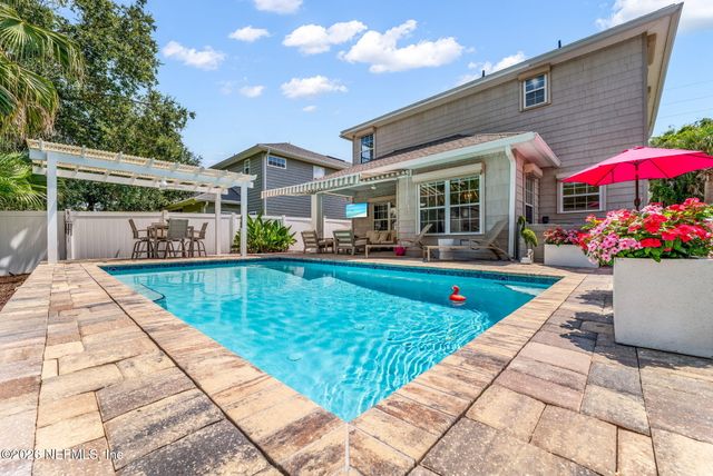 1120 20TH Street N, Jacksonville Beach, FL 32250