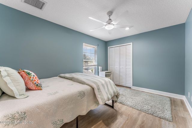 1120 20TH Street N, Jacksonville Beach, FL 32250