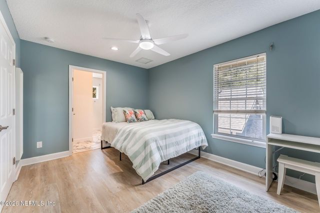 1120 20TH Street N, Jacksonville Beach, FL 32250