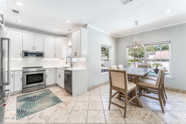1120 20TH Street N, Jacksonville Beach, FL 32250