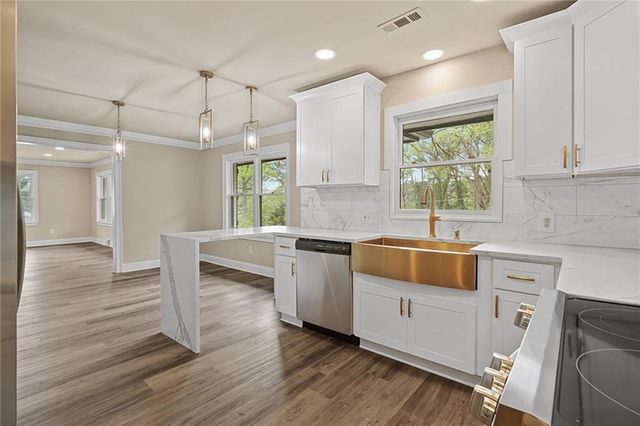 1984 Rosewood Road, Decatur, GA 30032