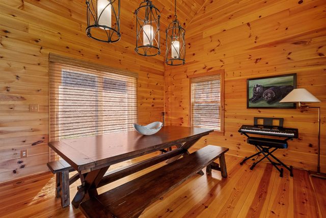 7 Hay Hill Road, Lincoln, NH 03251