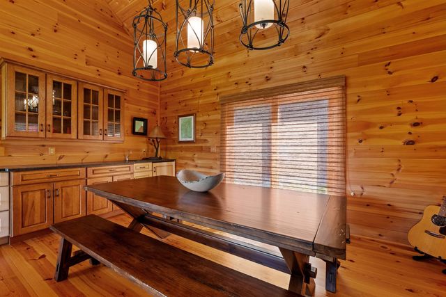 7 Hay Hill Road, Lincoln, NH 03251