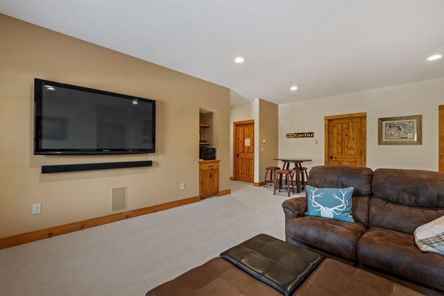 7 Hay Hill Road, Lincoln, NH 03251