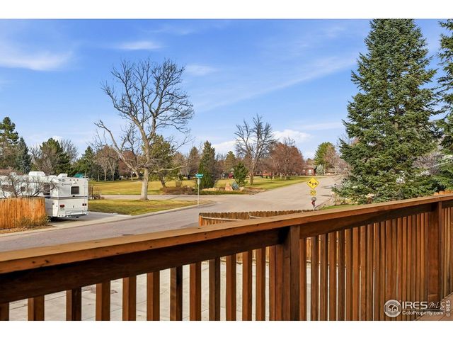 7240 Glacier View Rd, Longmont, CO 80503