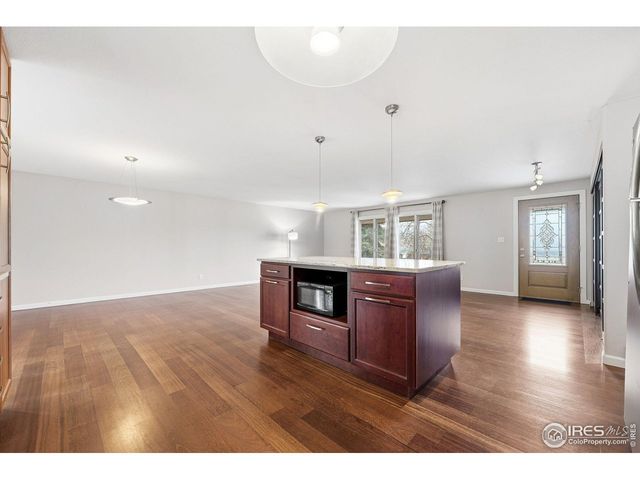 7240 Glacier View Rd, Longmont, CO 80503