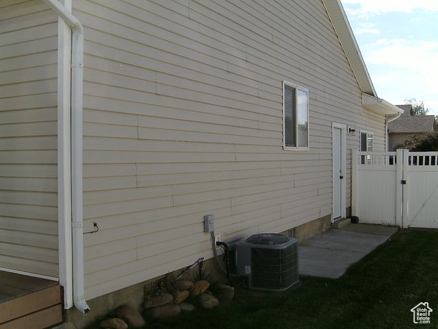 1480 W 3275 S, Perry, UT 84302