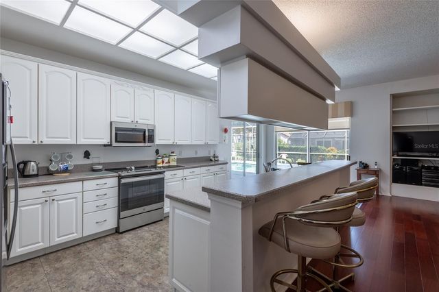 690 WEATHERSFIELD DRIVE, Dunedin, FL 34698