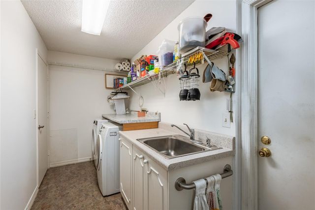 690 WEATHERSFIELD DRIVE, Dunedin, FL 34698