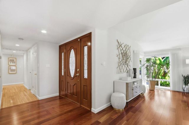 6345 El Paseo Drive, San Jose, CA 95120