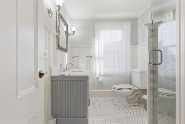 38 Bartlett Street, Boston, MA 02129