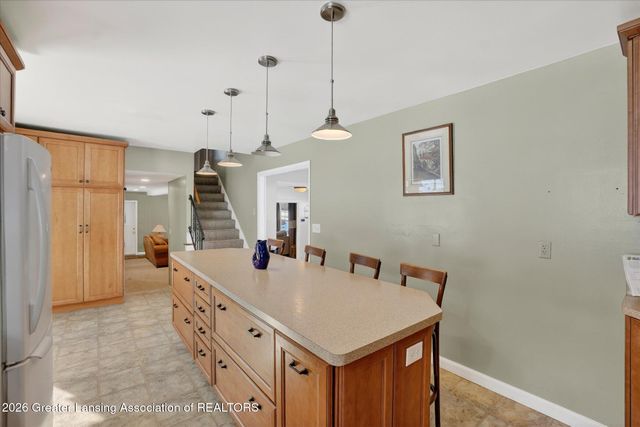 2216 River Court, Lansing, MI 48917