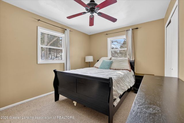 2216 River Court, Lansing, MI 48917