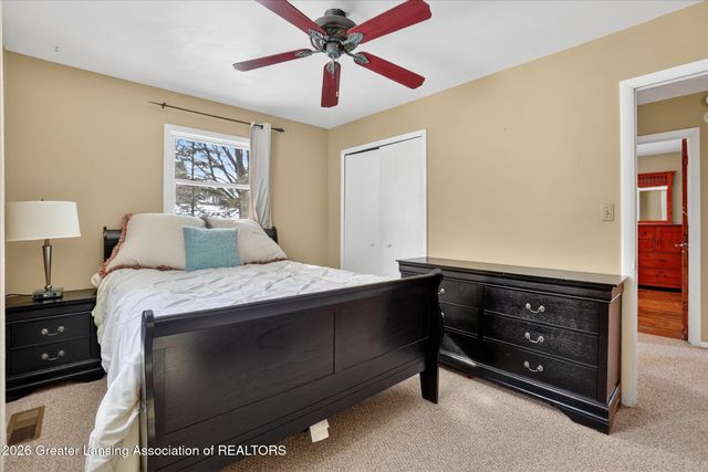 2216 River Court, Lansing, MI 48917