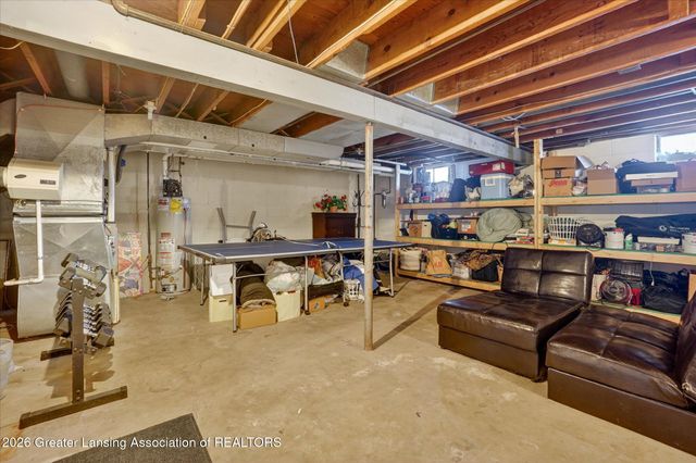 2216 River Court, Lansing, MI 48917