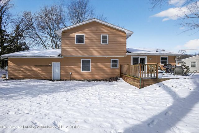 2216 River Court, Lansing, MI 48917